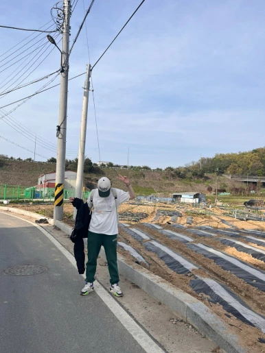 9bSYrXBPAG7RzLeY6ksiVaCgXow