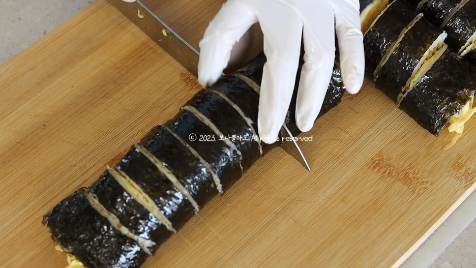 SE-ba2b119e-12ba-48a0-8edb-ce69be27af7e.jpg?type=w1