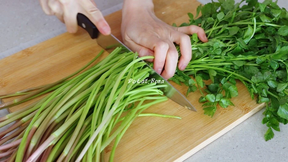 SE-415b16f5-2082-40a4-af94-1d1d77e10812.jpg?type=w1