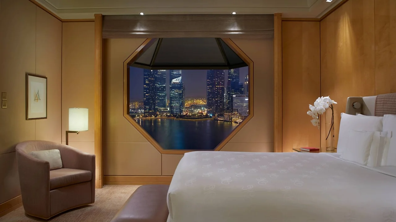 sinrz-suite-4465-hor-wide.jpg?output-quality=70&interpolation=progressive-bilinear&downsize=1336px:*