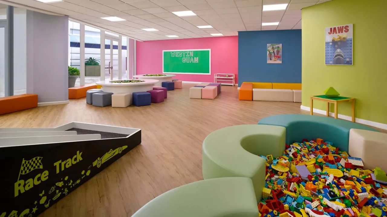 wi-gumwi-brick-live-32028:Wide-Hor?wid=1336&fit=constrain