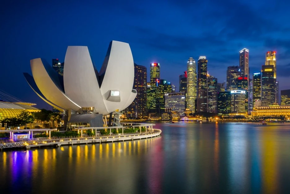 rcsinga_00500_tile_Classic-Hor.jpeg?type=w1