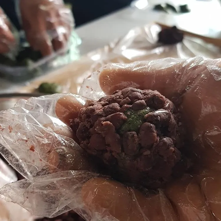 35001361_2092169987664431_160025881538985984_n_l8p7ry.jpg?type=w1