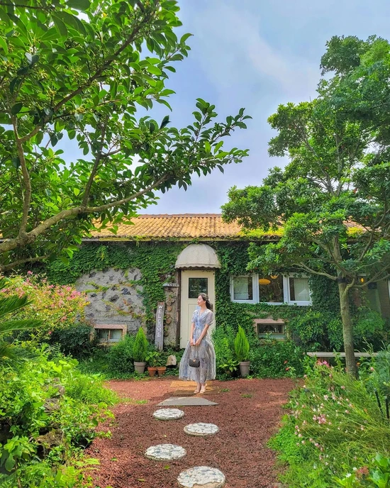 SE-d496d3f1-e364-4628-b8e6-9c5982aa6762.jpg?type=w1