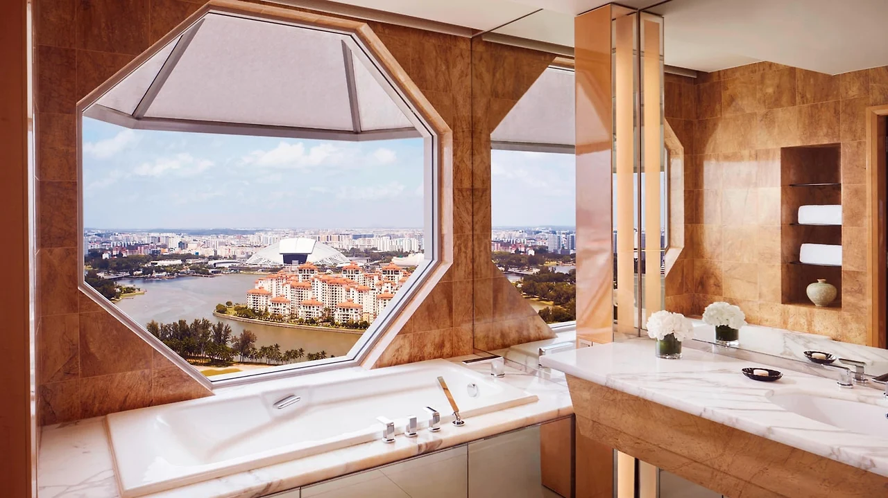 sinrz-bathroom-0033-hor-wide.jpg?output-quality=70&interpolation=progressive-bilinear&downsize=1336px:*