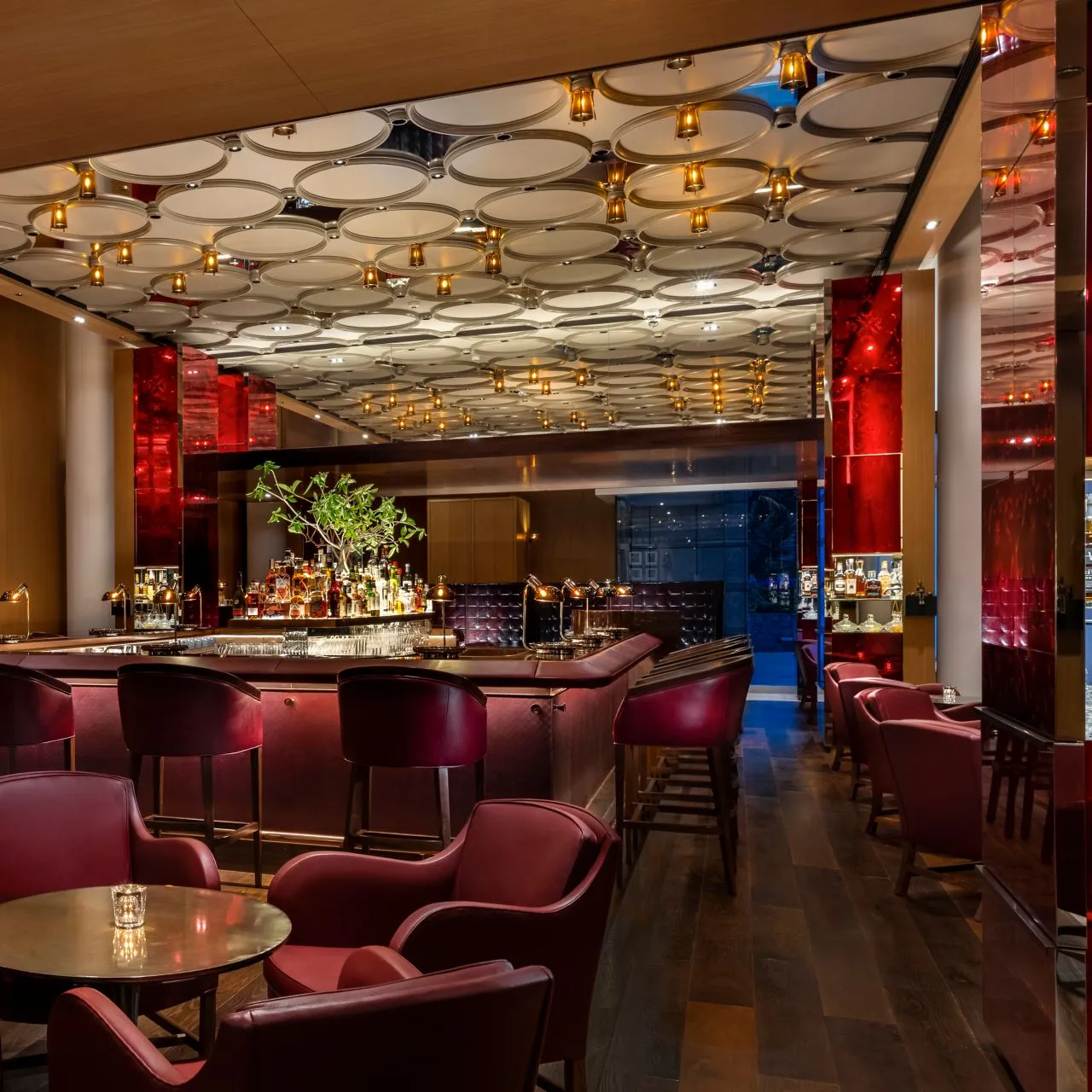 sinrz-republic-bar-50758707:Square?wid=1280&fit=constrain