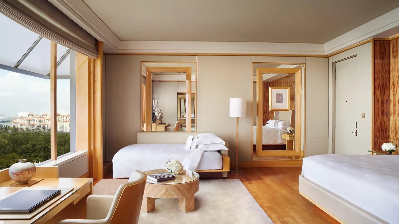 sinrz-guestroom-0023-hor-wide.jpg?output-quality=70&interpolation=progressive-bilinear&downsize=1336px:*