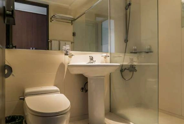 %EA%B0%9D%EC%8B%A4_%ED%99%94%EC%9E%A5%EC%8B%A4.png?type=w1