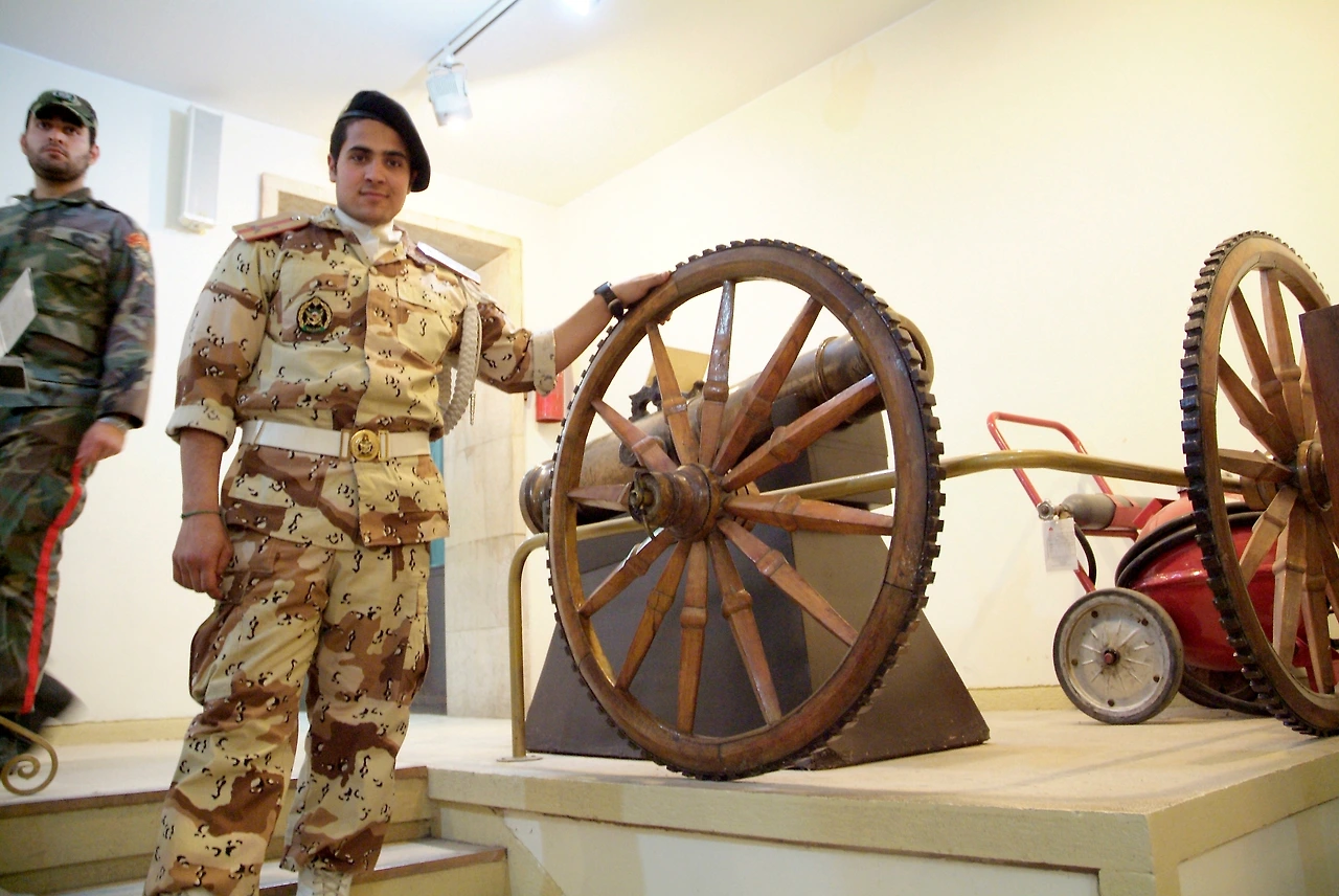 2-군사박물관의 병사.JPG