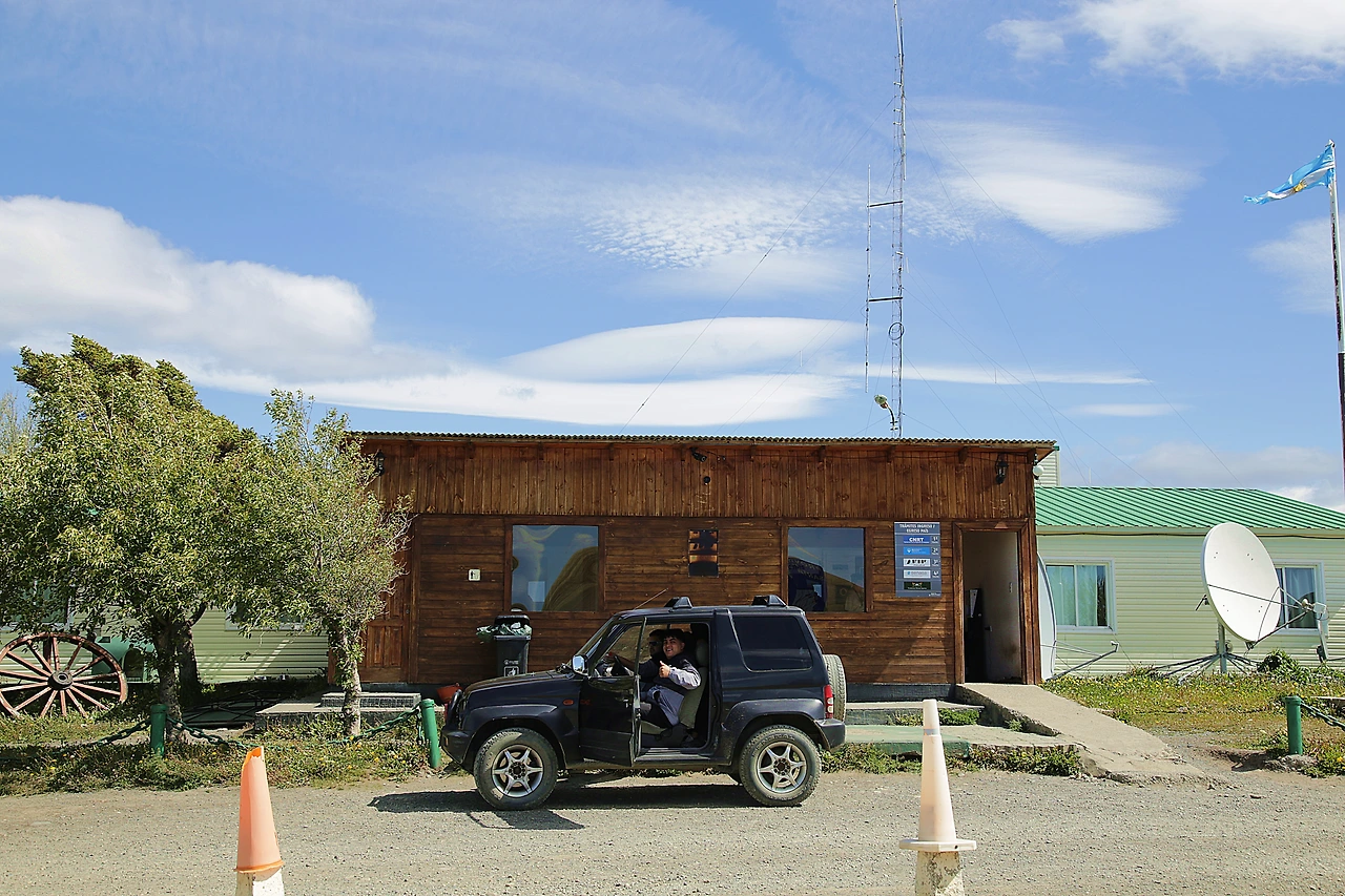 아르헨티나 국경 검문소.JPG