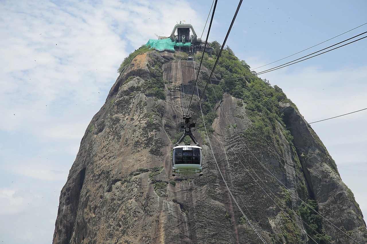 슈가로프산 정상.JPG