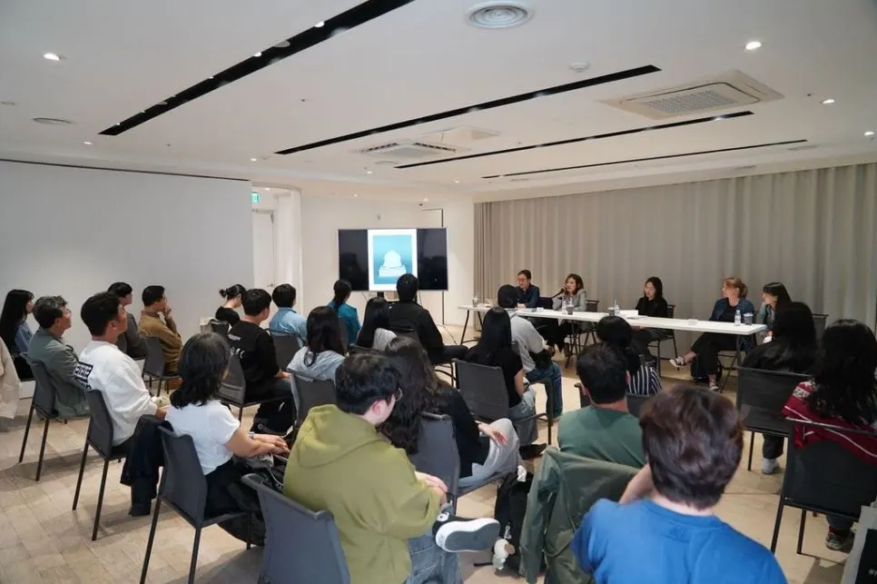 dRmGxJMQ.jpeg?type=w966