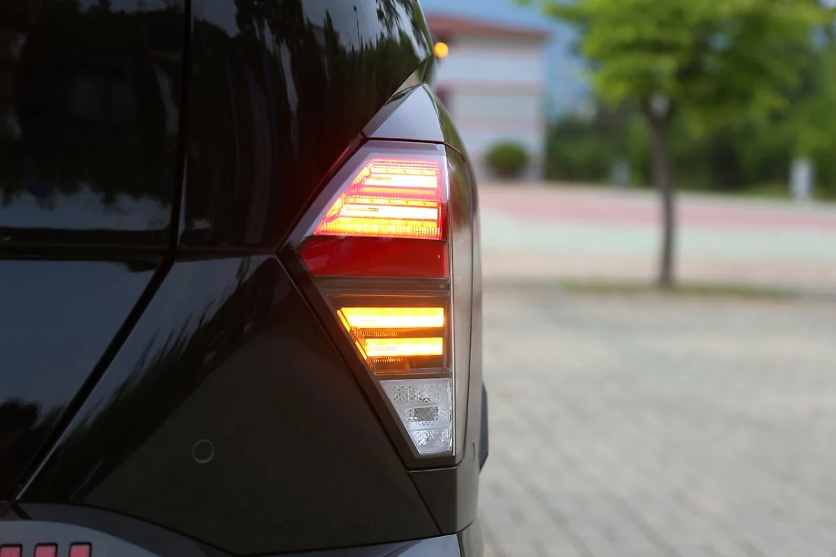 KONA_EV_%2845%29.JPG?type=w1200