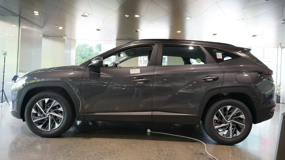 batch_FL_04548.JPG?type=w1200