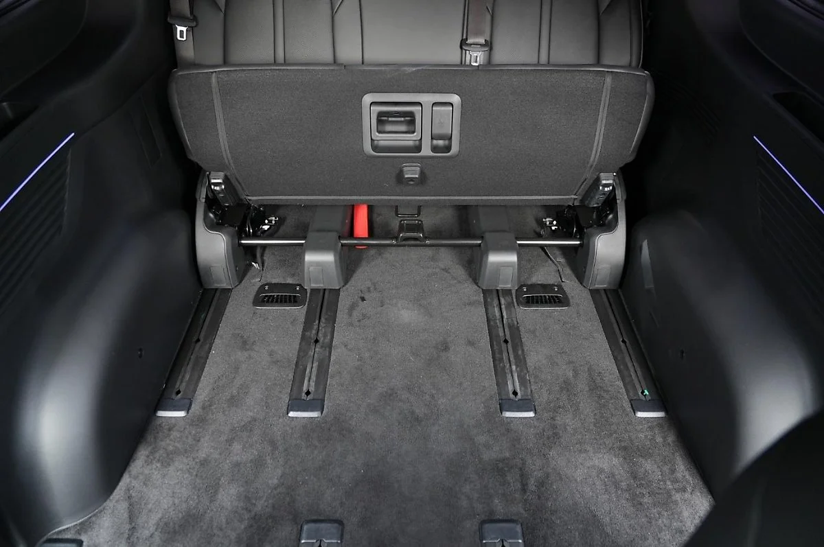 image9.jpg?type=w1200