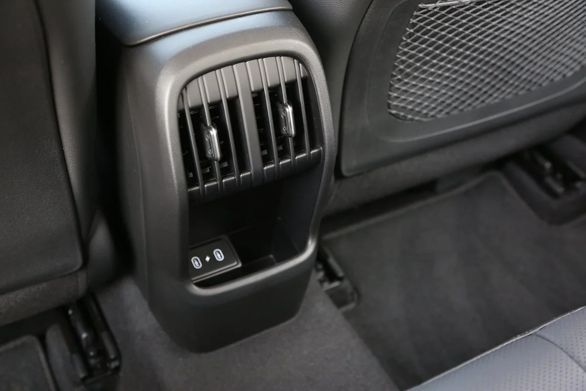 K46A0717.JPG?type=w1200