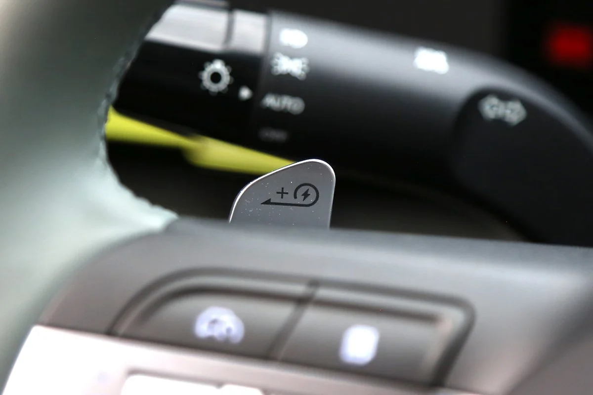 KONA_EV_%2866%29.JPG?type=w1200