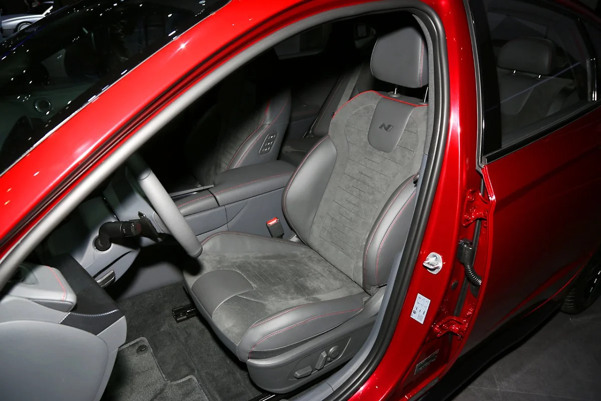 a_%2891%29.JPG?type=w1200