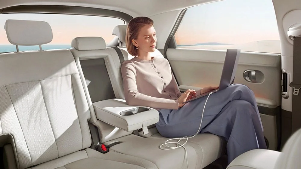 ioniq5_gallery_ioniq15.jpg?type=w1200