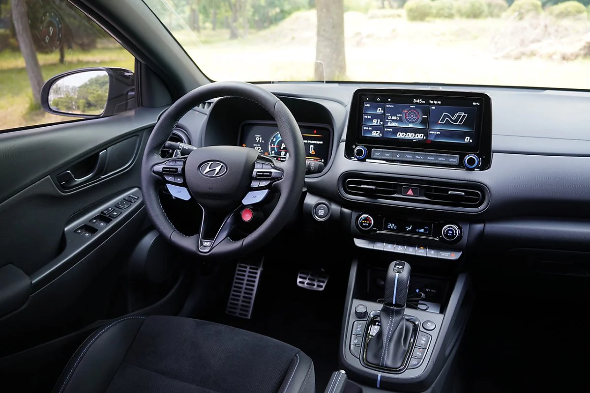 HWY00040.JPG?type=w1200