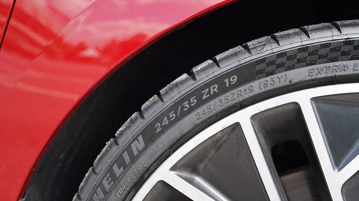 FL_03902.JPG?type=w1200