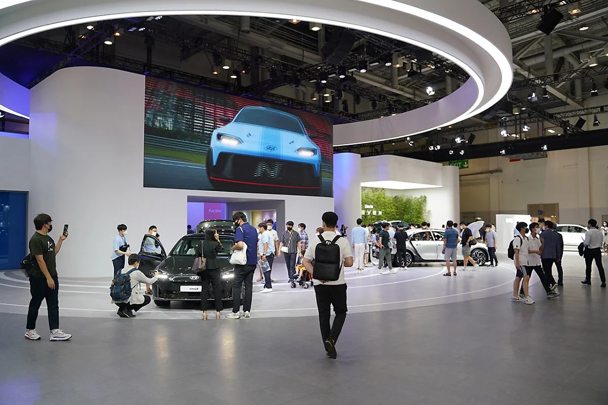 HWY00167.JPG?type=w1200