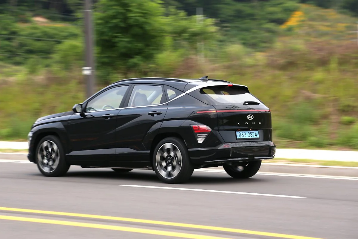 KONA_EV_%2818%29.JPG?type=w1200