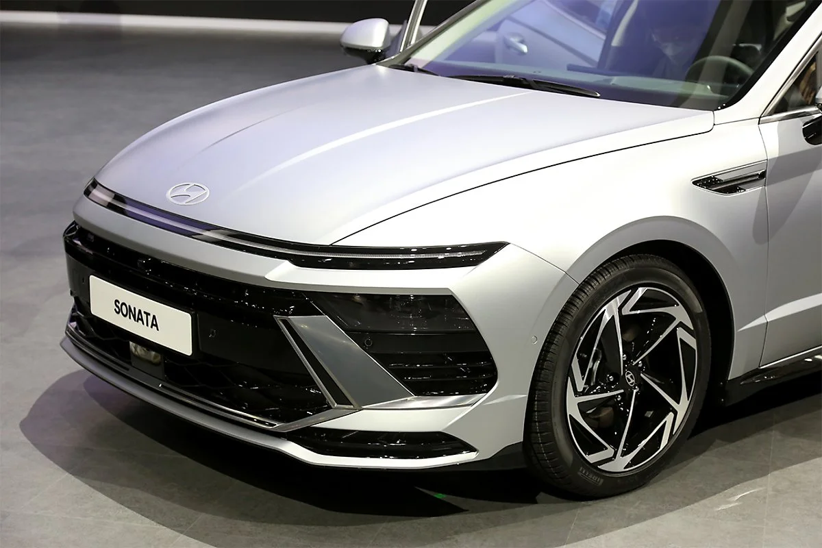 a_%287%29.jpg?type=w1200