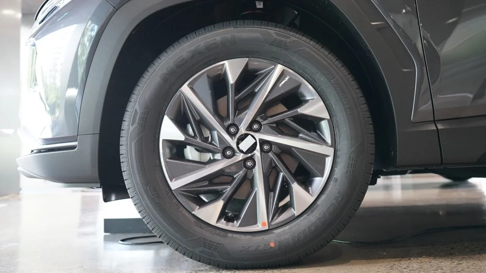 batch_FL_04546.JPG?type=w1200