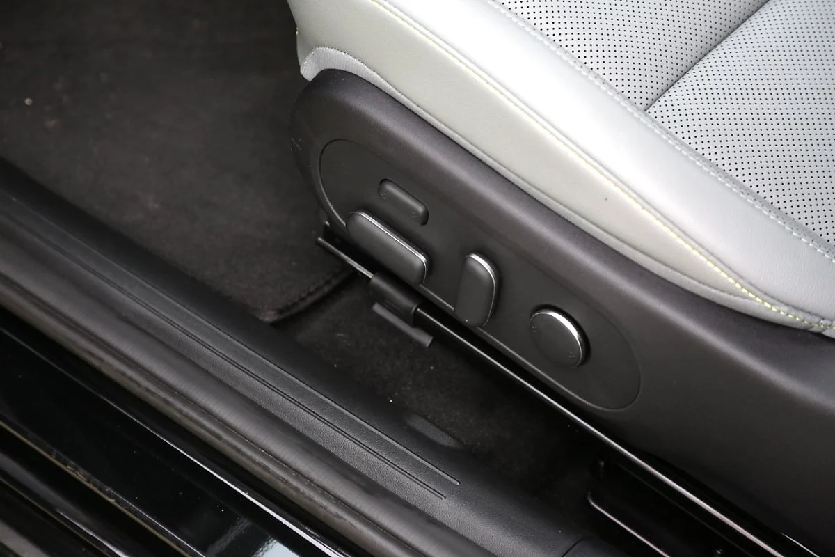 KONA_EV_%2858%29.JPG?type=w1200