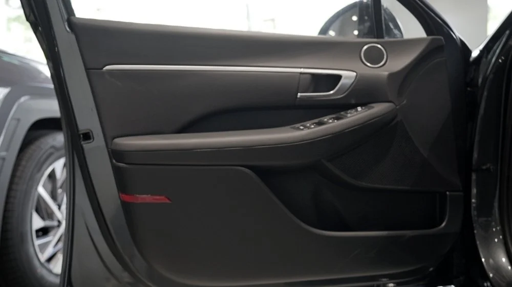 batch_FL_04624.JPG?type=w1200