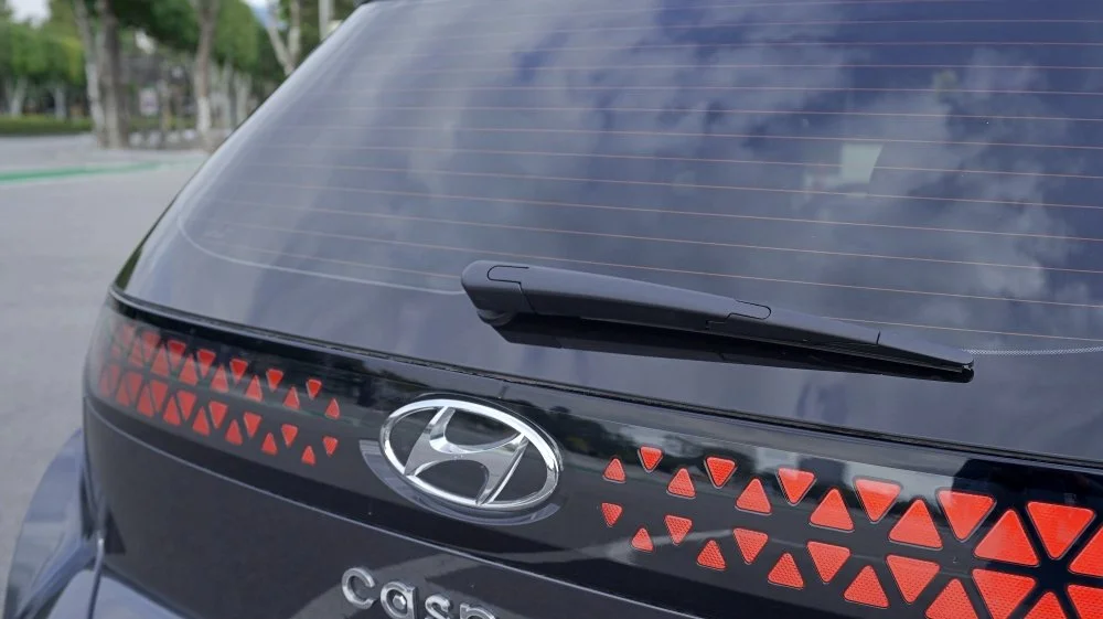 bat11ch_FL_05096.JPG?type=w1200