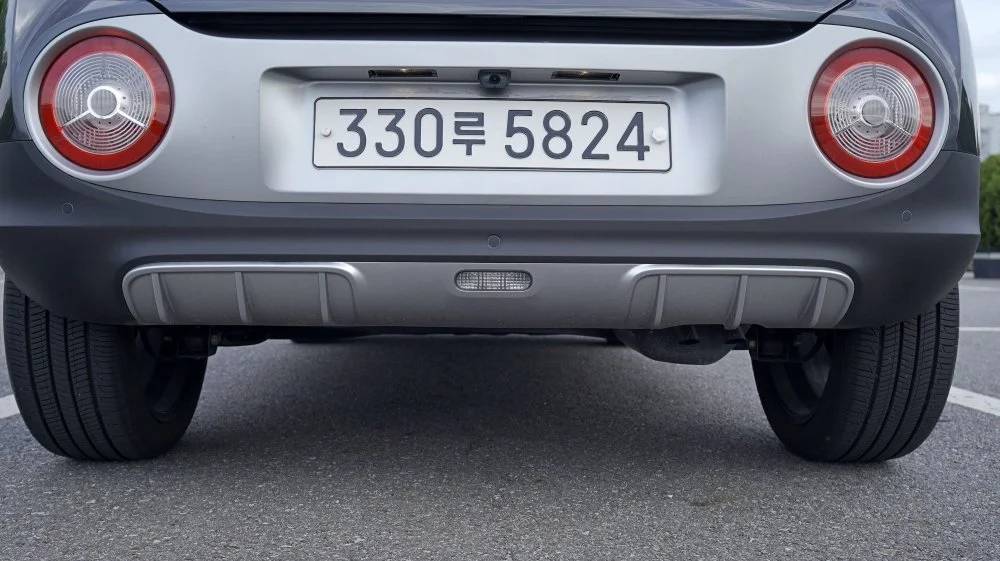 bat11ch_FL_05100.JPG?type=w1200