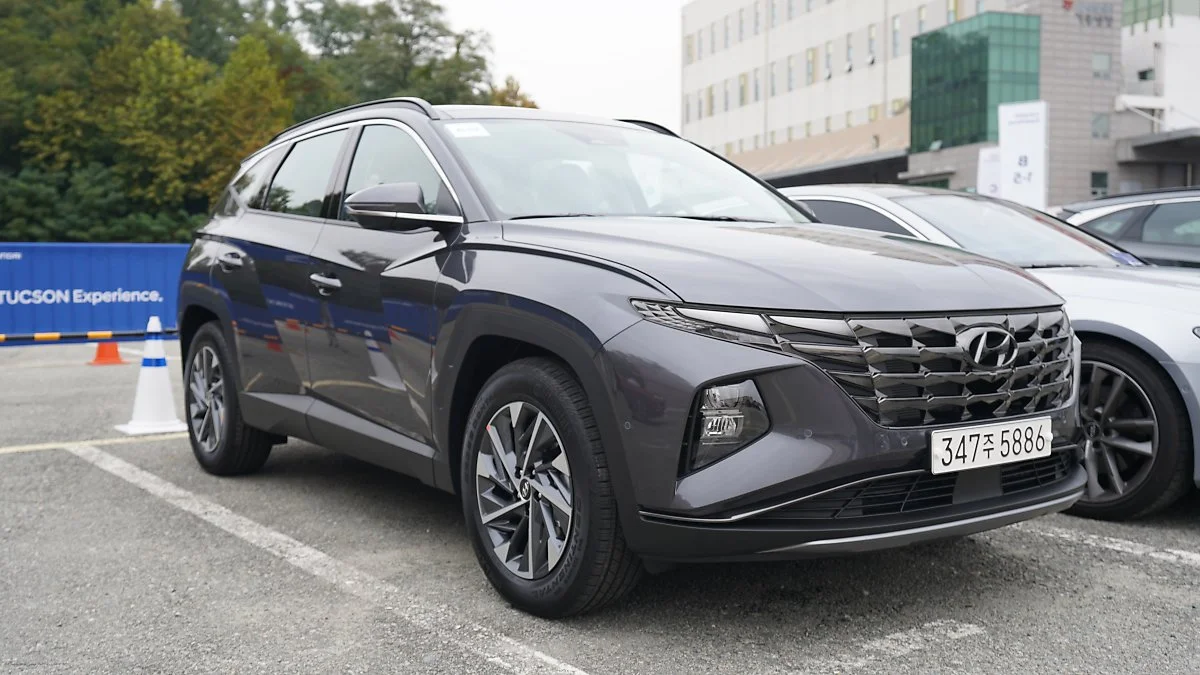 DK_08824.JPG?type=w1200