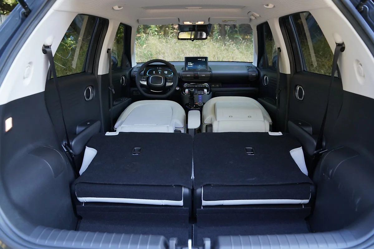 HWY00116.JPG?type=w1200