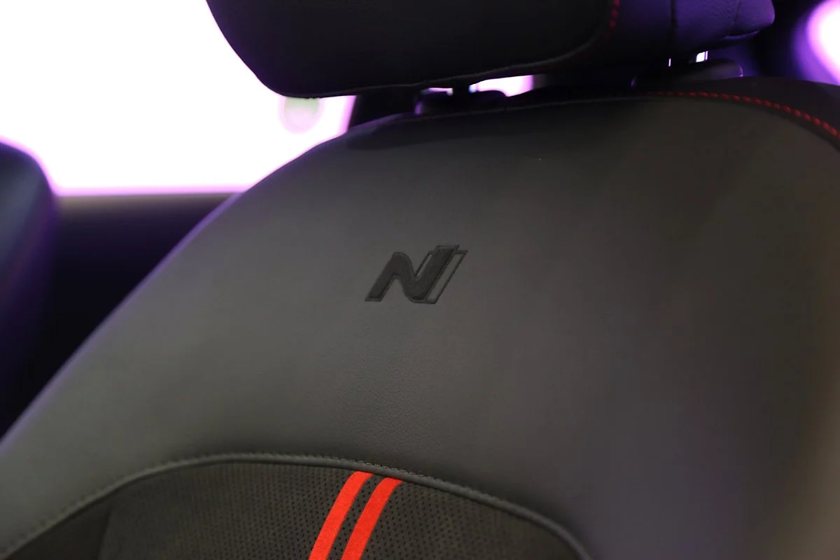 A_%28126%29.JPG?type=w1200