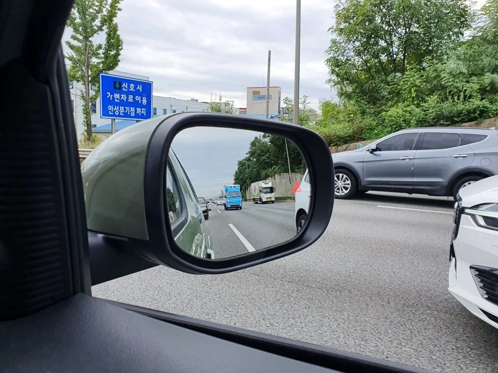 bat11ch_%EC%8B%9C%EC%95%BC-%EC%82%AC%EC%9D%B4%EB%93%9C%EB%AF%B8%EB%9F%AC_%289%29.jpg?type=w1200