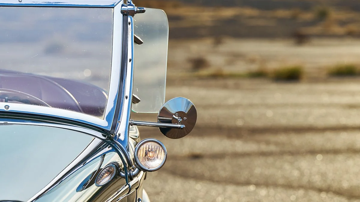 shutterstock_2400084895.jpg?type=w1200