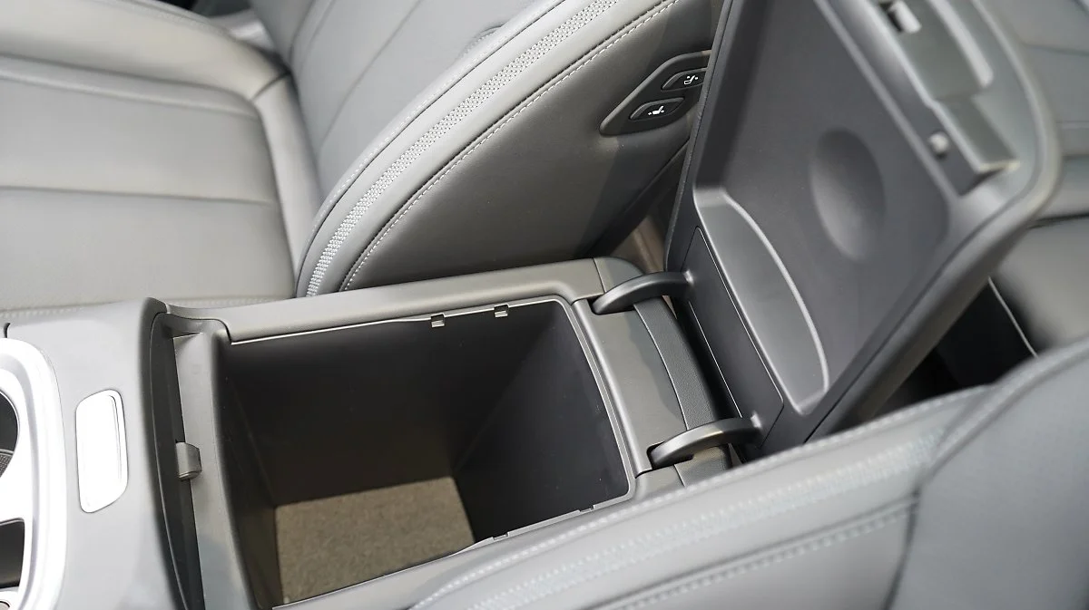 FL_03423.JPG?type=w1200