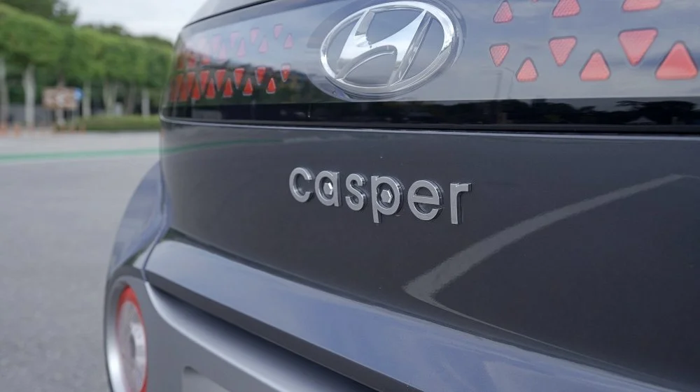 bat11ch_FL_05094.JPG?type=w1200