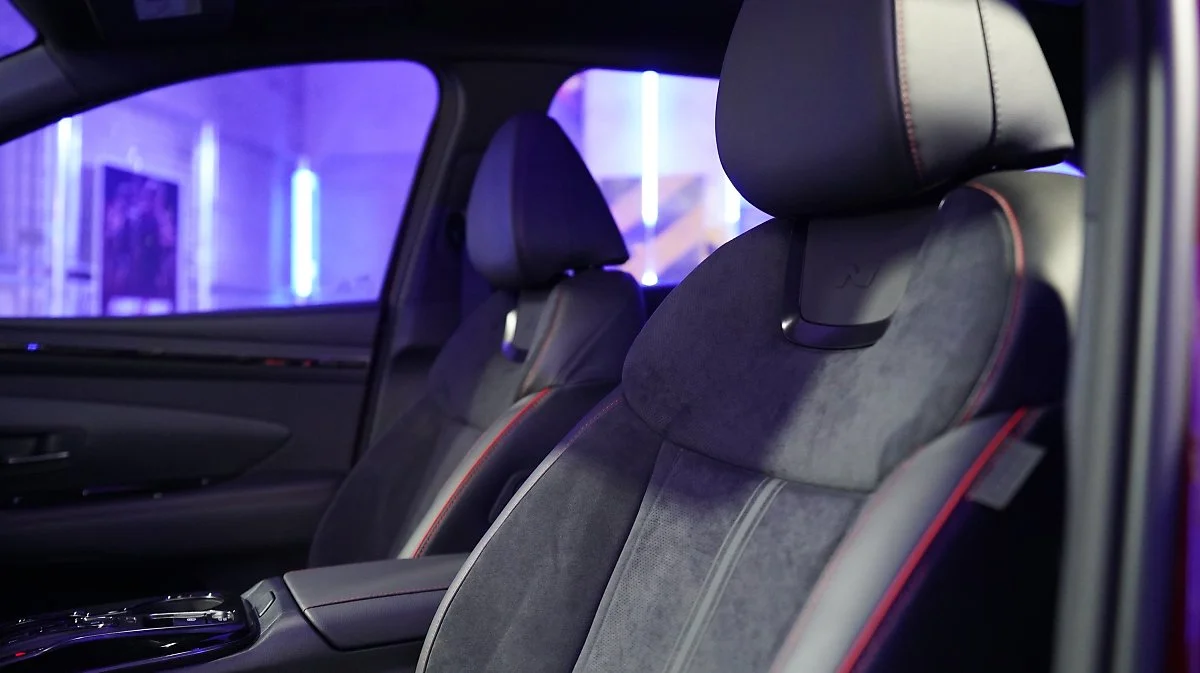 FL_03195.JPG?type=w1200