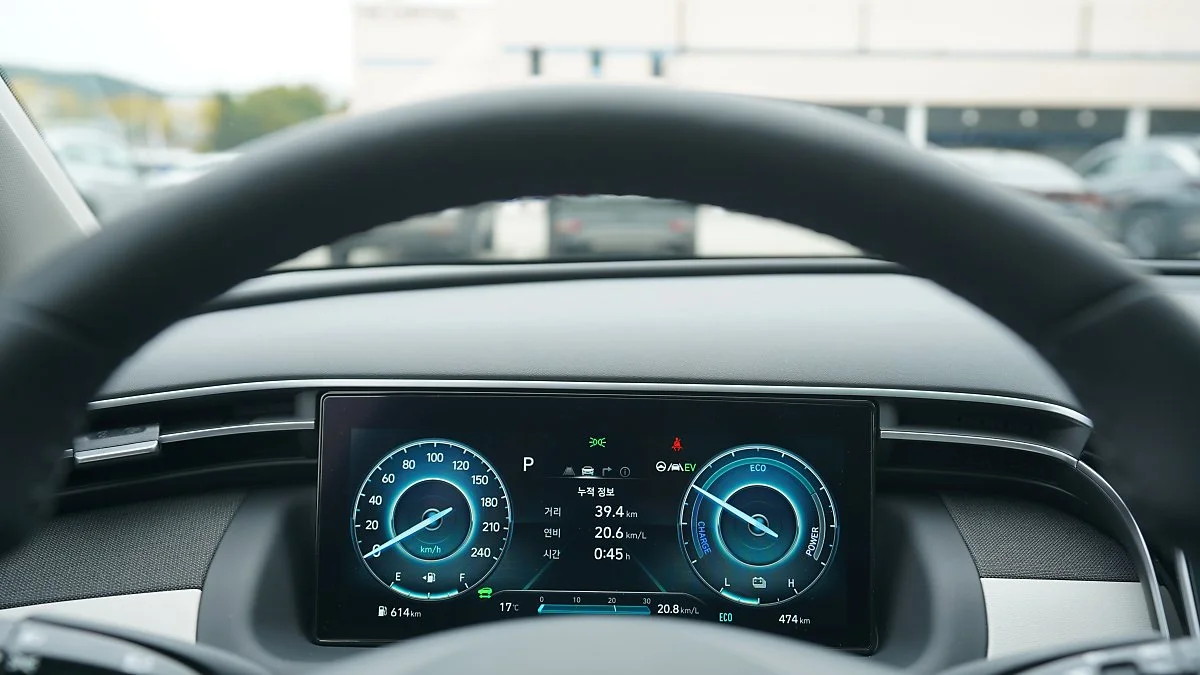 DK_08817.JPG?type=w1200