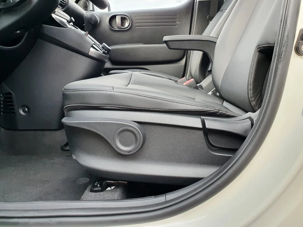 bat11ch_%EC%9D%B8%ED%85%8C%EB%A6%AC%EC%96%B4_%2828%29.jpg?type=w1200