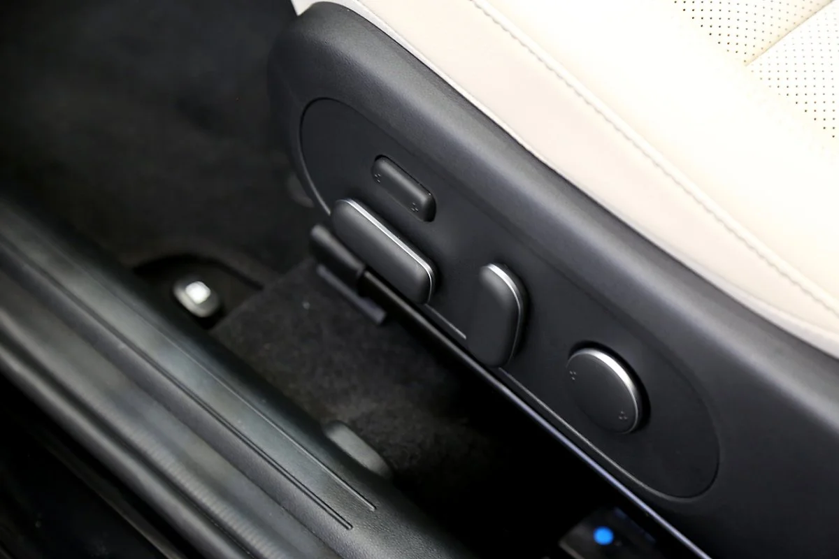 A_%28130%29.JPG?type=w1200