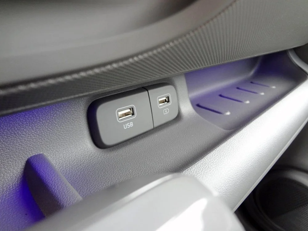 bat1ch_%EC%9D%B8%ED%85%8C%EB%A6%AC%EC%96%B4_%2828%29.JPG?type=w1200