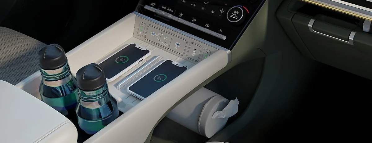 the_all_new_santafe_hybrid_gallery_interior_front_02.jpg?type=w1200