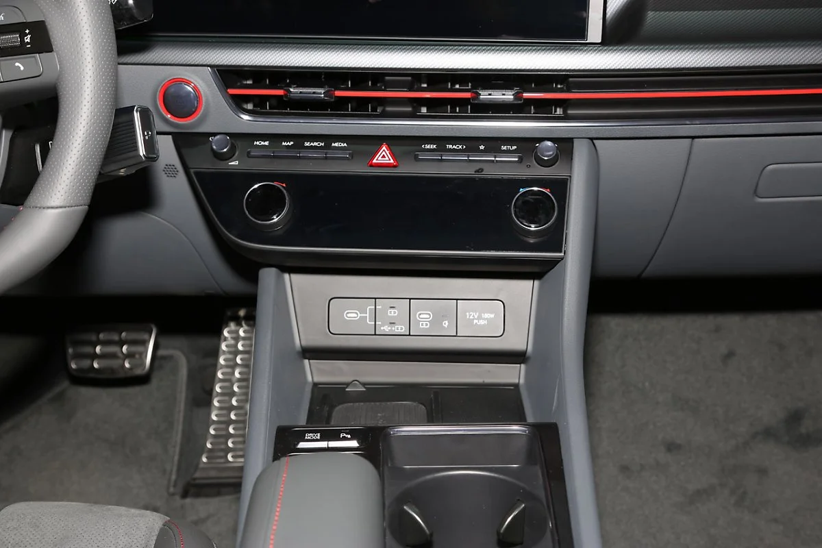 a_%2889%29.JPG?type=w1200