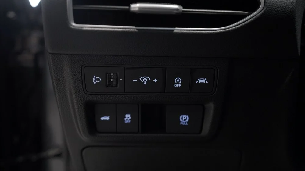 batch_FL_04632.JPG?type=w1200