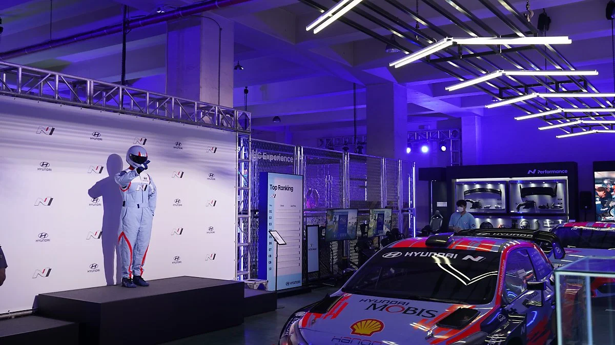 FL_03030.JPG?type=w1200