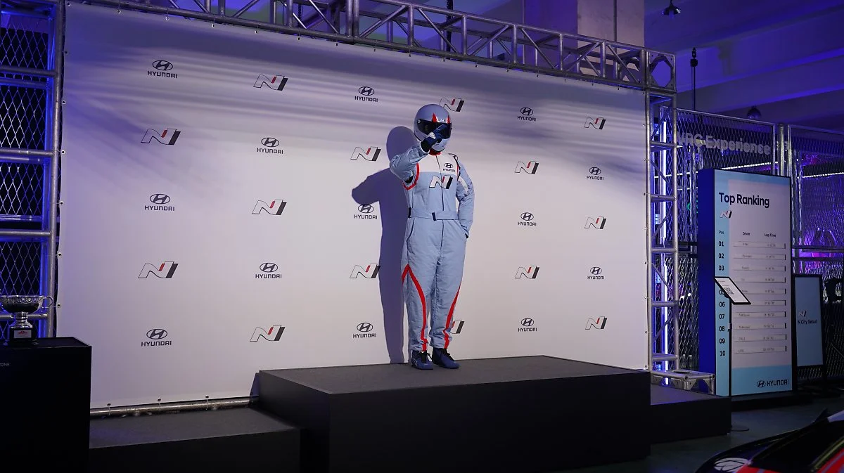 FL_03027.JPG?type=w1200